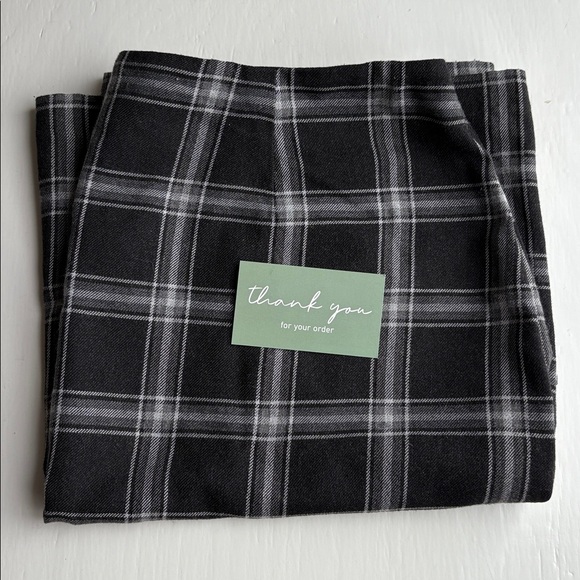 Vintage Plus Size 90s black & white plaid punk alt emo mini skirt Size 16 - Picture 7 of 7